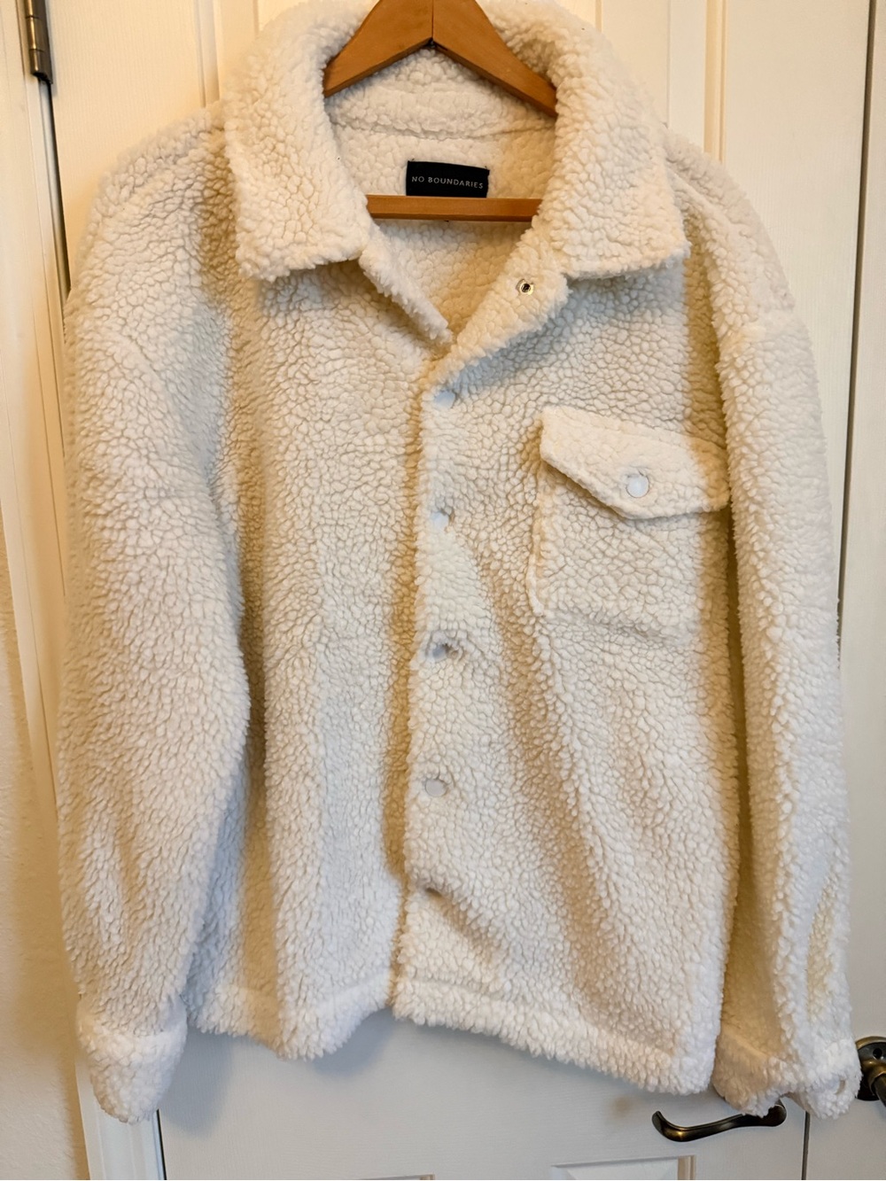 No Boundaries Men's Cream Sherpa Shirt Jacket